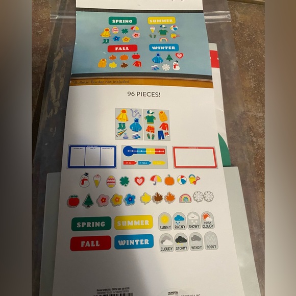 New in Package Teacher Classroom Spring Seasons Decor 96 pieces - Picture 4 of 4